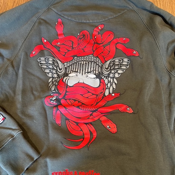 Vintage Crooks and Castles - Picture 5 of 5